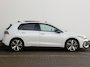 Volkswagen Golf 1.5 eHybrid GTE | Panoramadak | Trekhaak wegklapbaar | Adaptief onderstel | Head-up | Matrix LED | 360° camera | Black style |