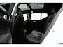 Volvo XC40 1.5 T4 Recharge R-Design 211PK * SoH 88% - Pano - 360° - Harman Kardon - Leder - Keyless - Camera *