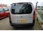 Citroën Berlingo 1.2 PureTech Shine AUTOMAAT NAVI CAMERA PDC HEUD-UP KEYLESS TREKHAAK RIJKLAARPRIJS!!