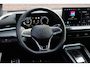 Volkswagen T-Roc 1.5 eTSi 150pk DSG R-Line - Adaptive cruise - Apple CarPlay - Achteruitrijcamera - Keyless entry - Stoelverwarming - Elektrische achterklep - Dodehoekdetectie - Parkeersensoren