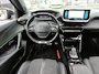 Peugeot e-2008 EV GT 50 kWh | Fase 3 laden | Panorama/schuifdak | Navigatie | Camera | Full LED | NL auto | Apple carplay |