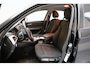 BMW 1-Serie 118i Sport Line Edition [ Clima Trekhaak M-sportstuur Stoelverwarming Navi Cruise PDC ]
