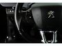 Peugeot 2008 1.2 PureTech Style Navi / Cruisecontrol / Panorama / ECC