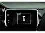 Peugeot 2008 1.2 PureTech Style Navi / Cruisecontrol / Panorama / ECC