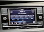 Volkswagen Transporter 2.0 TDI L2H1 Highline Automaat Dubbele Cabine Navigatie Airco Cruise Control LM velgen