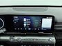 Hyundai Kona Electric Long Range Pure Edition 64.8 kWh | Navigatie & Draadloos carplay | Camera | Sensoren |