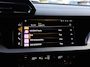 Audi A3 Sportback 45 TFSI e S edition Competition 272 pk | Panorama dak | Stoelverwarming | Sonos | Sfeerverlichting | Keyless | Navigatie |