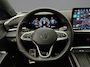 Volkswagen T-Roc R-Line First Edition 1.5 eTSI 150pk DSG Automaat Trekhaak, Adaptive cruise control, LED matrix koplampen, Elektrische achterklep, Navigatie, Achteruitrijcamera