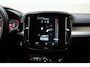 Volvo XC40 T5 Recharge 262pk Momentum Pro [ Panorama Trekhaak Harman/Kardon ]