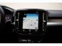 Volvo XC40 T5 Recharge 262pk Momentum Pro [ Panorama Trekhaak Harman/Kardon ]