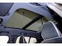 Volvo EX40 Extended Range Ultra Black Ed. 82 kWh - Panorama/schuifdak - IntelliSafe Assist & Surround - 360º Camera - Harman/Kardon audio - Verwarmde voorstoelen & stuur - Parkeersensoren voor & achter - Elektr. bedienb. voorstoelen met geheugen links - Draadloze tel. lader - Warmtepomp - Extra getint glas - Inklapbare trekhaak - 20' LMV
