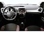 Citroën C1 1.0 e-VTi Feel/ 5-Drs/ Airco/ C.V. Afstand/ Elek. Ramen/ Isofix/ Bluetooth/ Multi. Stuur/ Toerenteller/ AUX & USB/ Chroom/ Extra getint glas/ LED Dagrijverl.