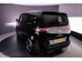 Volkswagen ID. Buzz 1st Max 77kWh | Elektrische deuren | Achteruitrijcamera | Stoel- en stuurverwarming | Matrix LED | Trekhaak