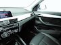 BMW X1 sDrive20i High Executive Automaat | Trekhaak (1800kg) | Dealer onderhouden | Navigatie | Parkeersensoren | 17"