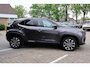 Toyota Yaris Cross 1.5 HYBRID 115 STOEL-STUUR-RUITENWISSER. VERW. KEYLESS DRAADLOZE TEL. LADER LED KOPLAMPEN