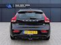 Volvo V40 1.6 T2 Momentum | Cruise control | Stoelverwarming | Trekhaak | Climate control | Parkeersensoren | Bluetooth |