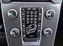 Volvo V40 1.6 T2 Momentum | Cruise control | Stoelverwarming | Trekhaak | Climate control | Parkeersensoren | Bluetooth |