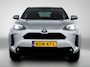 Toyota Yaris Cross 1.5 Hybrid Dynamic + | Dodehoek detectie | Stoel+stuurverwarming | Parkeersensoren voor+achter | LED Matrix | Draadloze telefoonlader | Climate Control | Cruise Control Adaptive | Apple CarPlay/Android Auto |