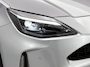 Toyota Yaris Cross 1.5 Hybrid Dynamic + | Dodehoek detectie | Stoel+stuurverwarming | Parkeersensoren voor+achter | LED Matrix | Draadloze telefoonlader | Climate Control | Cruise Control Adaptive | Apple CarPlay/Android Auto |