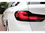 BMW 5-Serie Touring 530e Executive Livecockpit Prof Leer LED Navi Camera