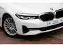 BMW 5-Serie Touring 530e Executive Livecockpit Prof Leer LED Navi Camera