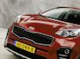 Kia Sportage 1.6 GDI DynamicLine (NAVIGATIE, CLIMATE, CAMERA, SPORTSTOELEN, GETINT GLAS, CRUISE, NIEUWSTAAT)