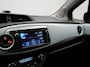 Toyota Yaris 1.5 Hybrid Dynamic Navigatie | Panoramadak | Trekhaak