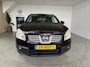 Nissan Qashqai 2.0 Tekna Airco, LMV, Naviagatie Rijdt goed rondom schade