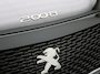 Peugeot e-2008 EV Active Pack 50 kWh | Parkeersensoren | Climate control | Apple Carplay/Android Auto