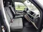 Volkswagen Transporter Kombi 2.0TDI 9-Persoons Airco Navi Apple Carplay Android Auto L1H1 Privacy Glas Isofix Cruise Control Bluetooth WLAN Origineel Nederlandse Auto