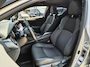 Toyota C-HR / C-HR+ 1.8 Hybrid Style Bi-Tone | Premium Pack | Sensoren v/a | Android