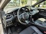 Toyota C-HR / C-HR+ 1.8 Hybrid Style Bi-Tone | Premium Pack | Sensoren v/a | Android