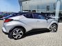 Toyota C-HR / C-HR+ 1.8 Hybrid Style Bi-Tone | Premium Pack | Sensoren v/a | Android