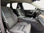 Volvo XC60 2.0 T6 Plug-in hybrid AWD Ultra Dark | Trekhaak | Luchtvering | Panoramadak | 360 Camera | Memory seats |