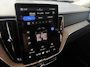 Volvo XC60 2.0 T6 Plug-in hybrid AWD Ultra Dark | Trekhaak | Luchtvering | Panoramadak | 360 Camera | Memory seats |