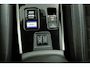 Mitsubishi Outlander 2.4 PHEV Intense | Leer / Alcantara | Camera | Trekhaak | 1500kg trekvermogen | Android / Apple Carplay | Stoelverwarming