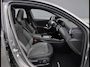 Mercedes-Benz A-klasse 250 e Business Solution AMG | Panoramadak | Multibeam Led | Apple Carplay & Android Auto | Sfeerverlichting | Stoelverwarming Voorin | Achteruitrijcamera | Nightpakket