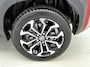 Toyota Yaris Cross 1.5 Hybrid 130 Dynamic Comfort Pack | Dodehoek detectie | Stoel+stuurverwarming | Parkeersensoren voor+achter | Draadloze telefoonlader | Navigatie | Apple CarPlay/Android Auto |
