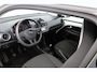 Volkswagen Up! 1.0 BMT Move Up!/ Facelift!/ 17'' LMV/ PDC/ Maps + More/ Airco/ C.V. Afstand/ Elek. pakket/ Isofix/ Bluetooth/ LED Dagrijverl./ Getint glas.