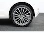 Volkswagen Up! 1.0 BMT Move Up!/ Facelift!/ 17'' LMV/ PDC/ Maps + More/ Airco/ C.V. Afstand/ Elek. pakket/ Isofix/ Bluetooth/ LED Dagrijverl./ Getint glas.