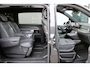 Mercedes-Benz V-klasse 300d / AMG / Exclusive / 4-Matic / 7-Pers / Pano / Luchtv / Elec Stoel voor+achter / Burmester / Vol Opties / NIEUWSTAAT
