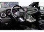 Mercedes-Benz V-klasse 300d / AMG / Exclusive / 4-Matic / 7-Pers / Pano / Luchtv / Elec Stoel voor+achter / Burmester / Vol Opties / NIEUWSTAAT