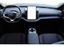 Volvo EX30 P3 Long Range Plus Europa 69 kWh | Extra getint glas | Indigo interieur | Verwarmd stuurwiel | Verwarmde voorstoelen | 18" lichtmetalen velgen | Apple carplay / Android auto |