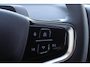 Volvo EX30 P3 Long Range Plus Europa 69 kWh | Extra getint glas | Indigo interieur | Verwarmd stuurwiel | Verwarmde voorstoelen | 18" lichtmetalen velgen | Apple carplay / Android auto |