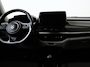 Suzuki Swift 1.2 Style Smart Hybrid | Dealer onderhouden | Dodehoek detectie | Keyless Entry/Start | Stoelverwarming | Parkeersensoren achter | Navigatie | Apple CarPlay/Android Auto | Climate Control |