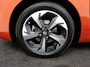 Suzuki Swift 1.2 Style Smart Hybrid | Dealer onderhouden | Dodehoek detectie | Keyless Entry/Start | Stoelverwarming | Parkeersensoren achter | Navigatie | Apple CarPlay/Android Auto | Climate Control |