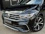 Volkswagen Tiguan 1.5 TSI R-Line Business+ - Trekhaak - NL Auto - Full options