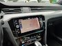 Volkswagen Passat Variant Business 1.4 TSI PHEV GTE 218 pk - Adapt. LED - trekhaak - dealeronderhouden - camera!