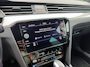 Volkswagen Passat Variant Business 1.4 TSI PHEV GTE 218 pk - Adapt. LED - trekhaak - dealeronderhouden - camera!