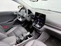 Hyundai Ioniq Premium Sky EV 38 kWh | Stoel verwarming voor en achter | Stuurverwarming | Stoelverkoeling voor | Electrisch schuif kantel dak | All-season banden | Achteruitrijcamera | Cruise Control | Airco | Apple Carplay/Android Auto | Bestuurdersstoel met geheugen functie |